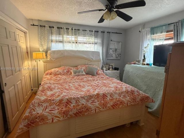 Продажа дома по адресу 7900 SW 21st Ter - фото 7509187