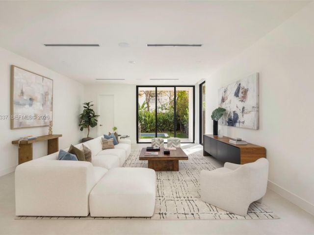 Продажа дома по адресу 3113 Elizabeth Street - фото 7524799