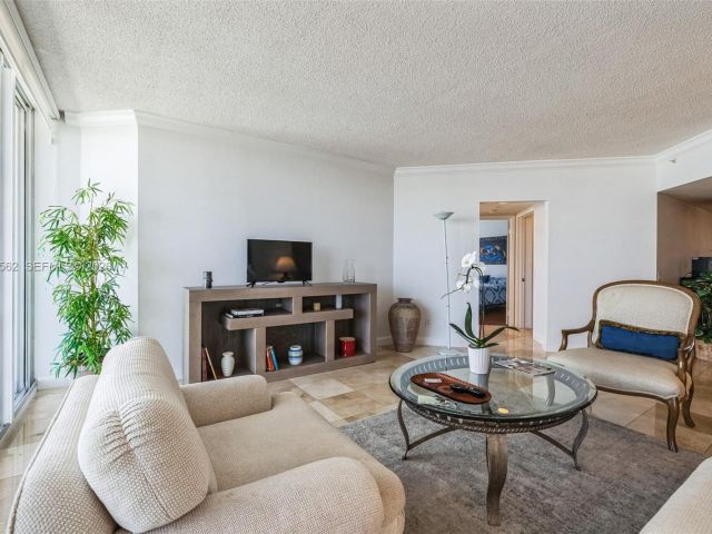 Продажа квартиры #1802 - фото 7505485