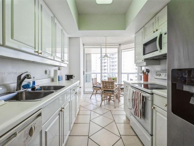 Продажа квартиры #1802 - фото 7505493