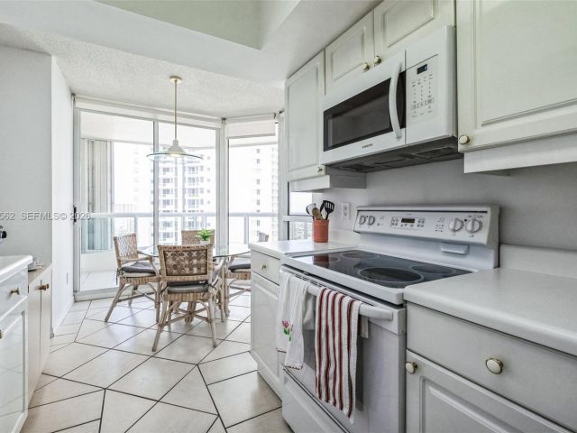 Продажа квартиры #1802 - фото 7505494