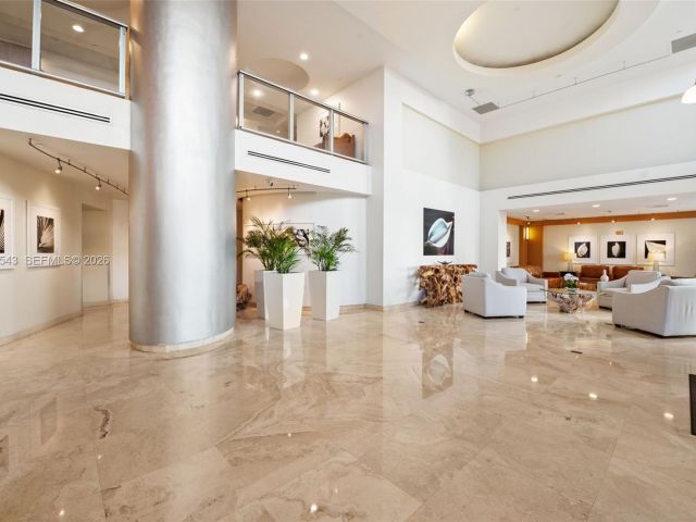 Продажа квартиры #1402 - фото 7498328