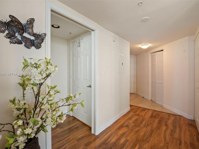 Продажа квартиры #1402 - фото 7498330