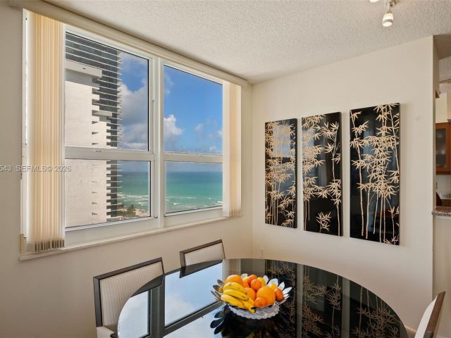 Продажа квартиры #1402 - фото 7498341