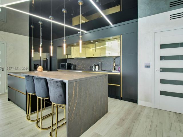 Квартира в аренду номер2002 - фото 7486563