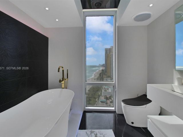 Квартира в аренду номер2002 - фото 7486574