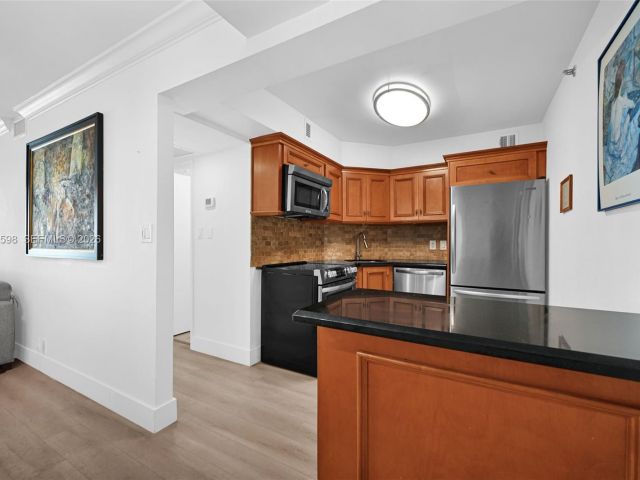 Продажа квартиры #1214 - фото 7505444