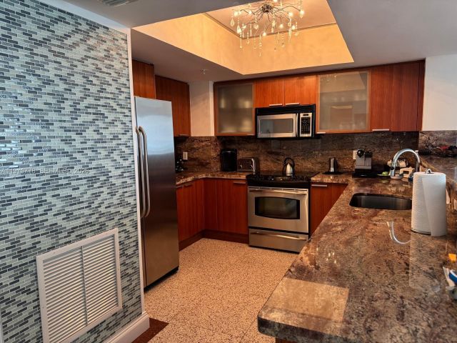 Продажа квартиры #2710 - фото 7486545