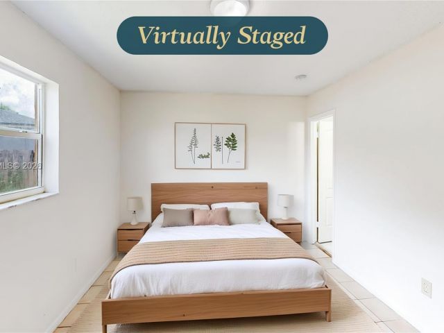 Продажа дома по адресу 1664 SW 2nd Ct - фото 7459456