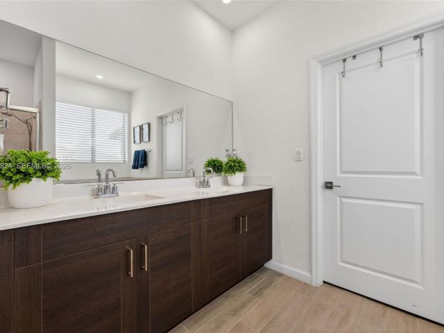 Продажа дома по адресу 30602 SW 193rd Ct - фото 7503431