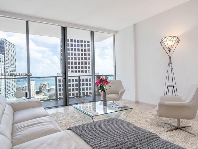 Продажа квартиры #2807 - фото 7509291