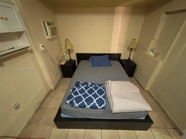 Продажа дома по адресу 3533 NW 2nd Ter - фото 7532687