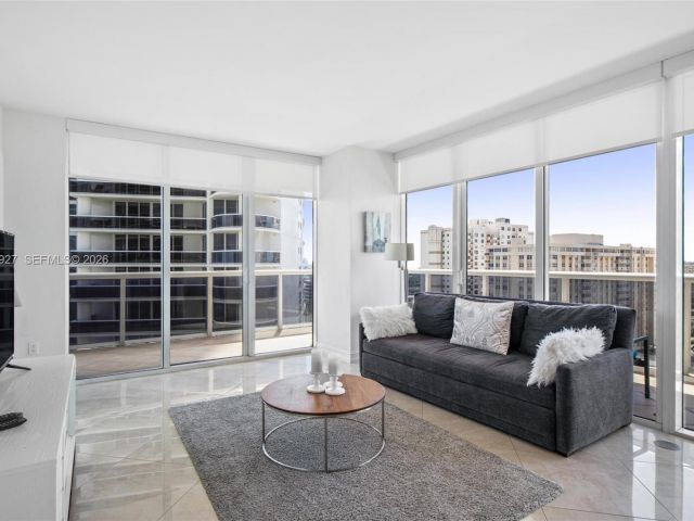 Квартира в аренду номер1406 - фото 7499467