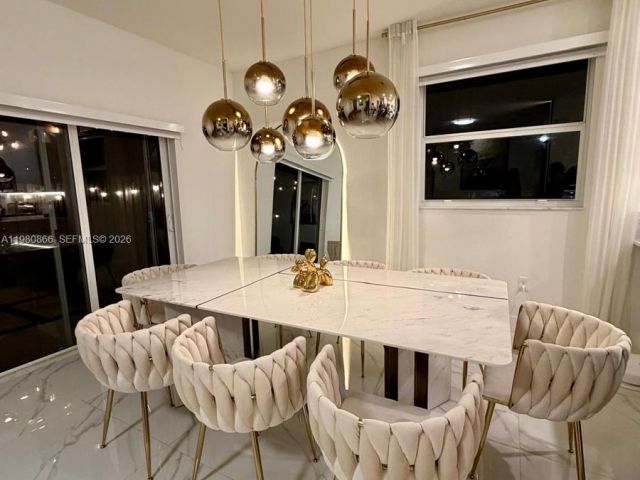 Продажа дома по адресу 2355 NW 125th St - фото 7527969