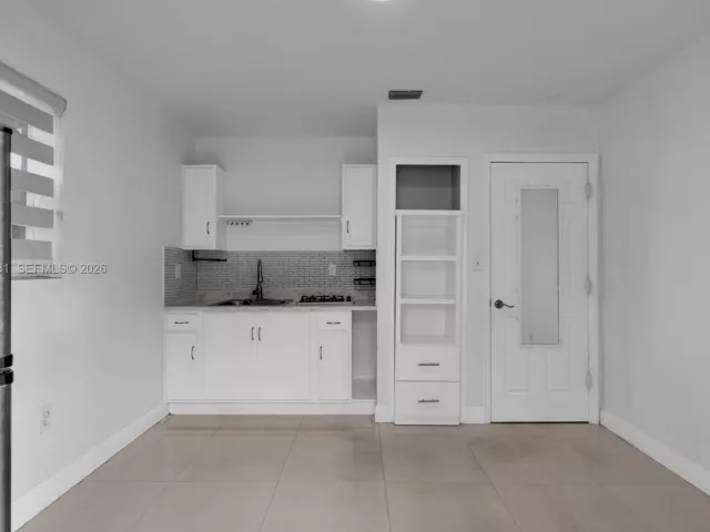 Продажа дома по адресу 1210 N 71st Ave - фото 7473227