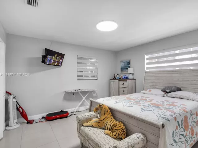 Продажа дома по адресу 1210 N 71st Ave - фото 7473233