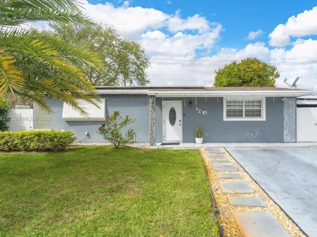 Продажа дома по адресу 1210 N 71st Ave - фото 7473218