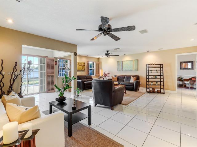 Продажа дома по адресу 14952 SW 149th St - фото 7525816