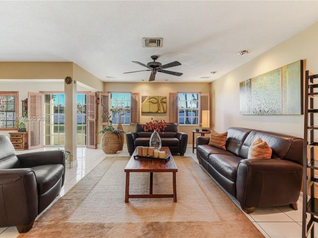 Продажа дома по адресу 14952 SW 149th St - фото 7525818