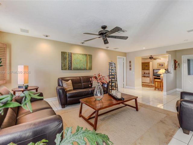 Продажа дома по адресу 14952 SW 149th St - фото 7525820