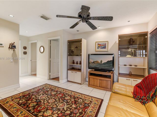 Продажа дома по адресу 14952 SW 149th St - фото 7525823