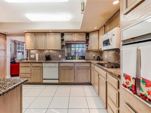 Продажа дома по адресу 14952 SW 149th St - фото 7525826