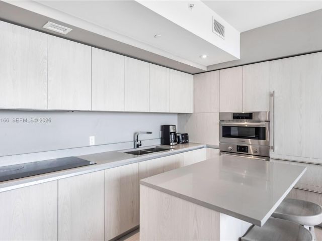 Продажа квартиры #R2804 - фото 7512886