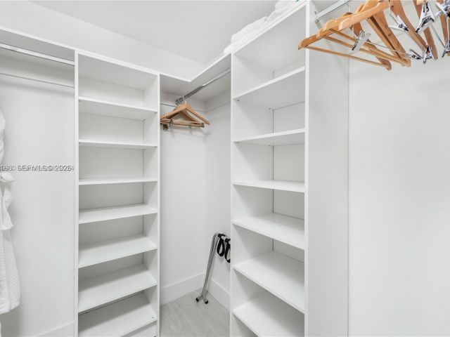 Продажа квартиры #R2804 - фото 7512896