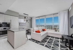 Квартира #R2804