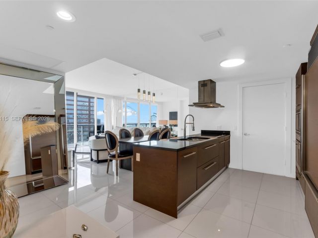 Квартира в аренду номер3511 - фото 7510946