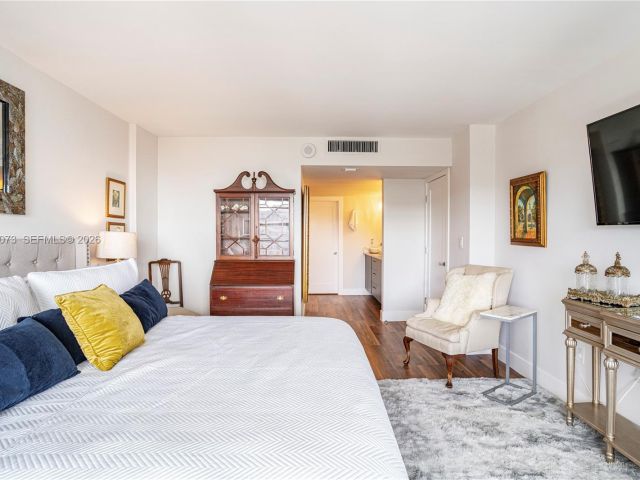 Квартира в аренду номер1207 - фото 7491175