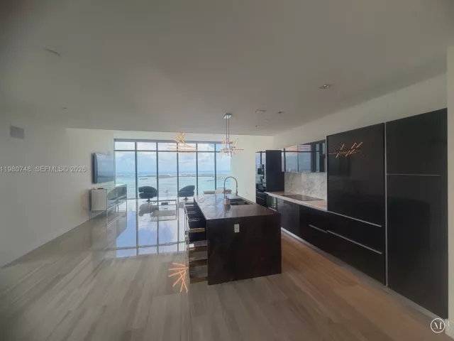 Квартира в аренду номер4501 - фото 7510276