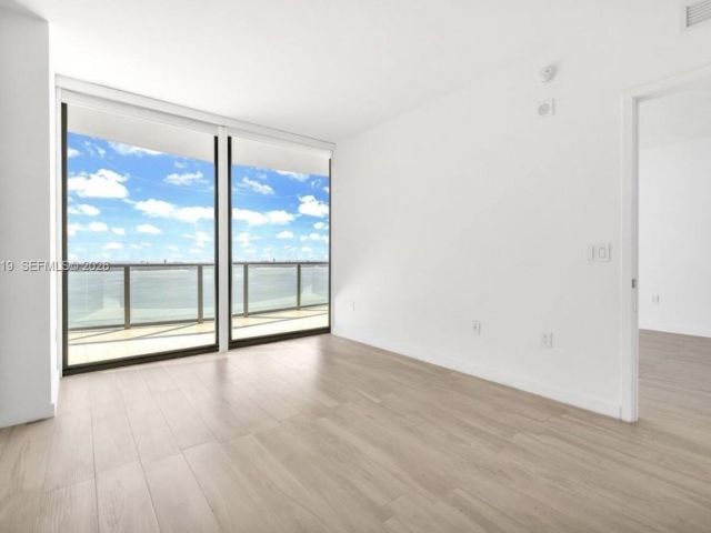 Квартира в аренду номер3907 - фото 7493331