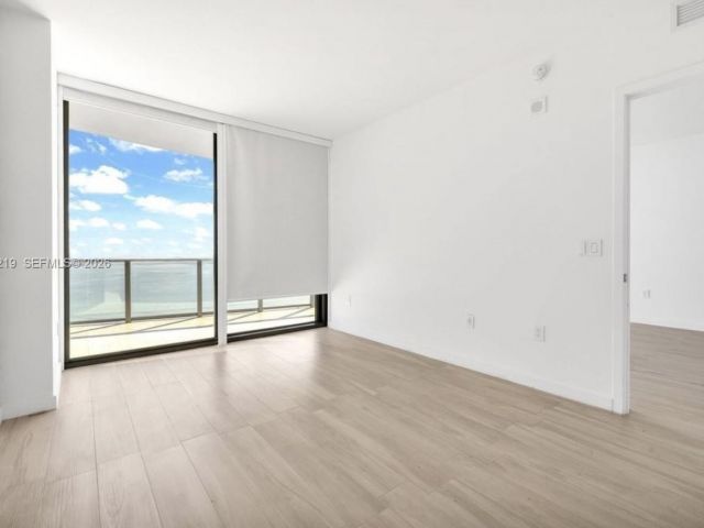 Квартира в аренду номер3907 - фото 7493336