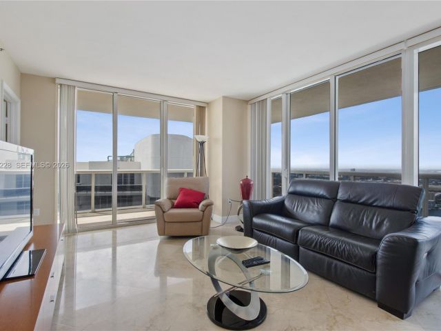 Квартира в аренду номер4606 - фото 7499430