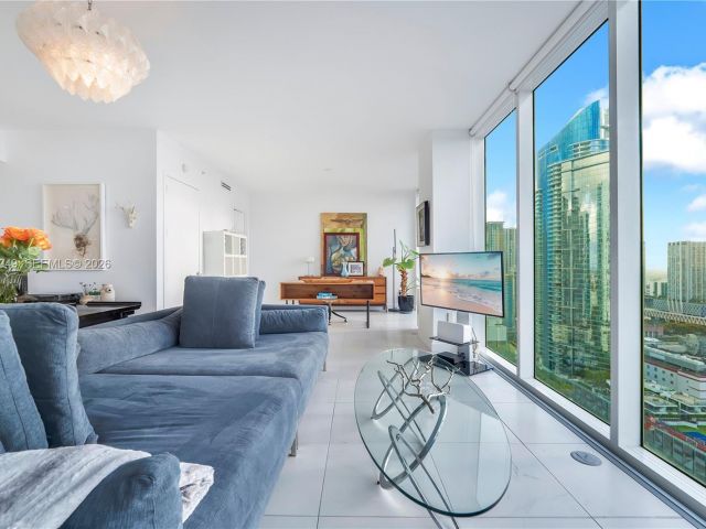 Квартира в аренду номер3306 - фото 7488358