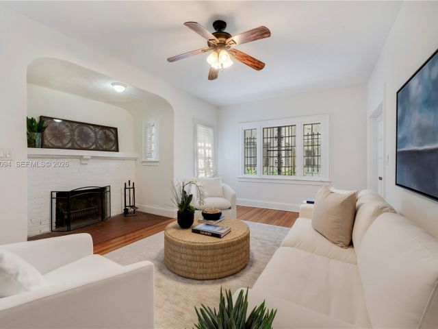 Продажа дома по адресу 311 Navarre Ave - фото 7531530