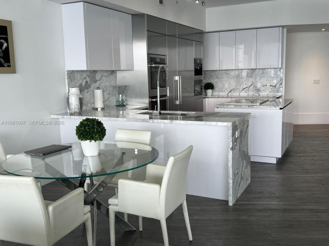 Квартира в аренду номер504 - фото 7523113