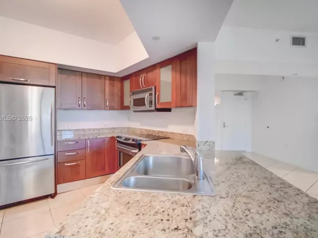 Продажа квартиры #512 - фото 7506492