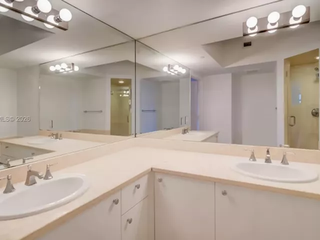 Продажа квартиры #512 - фото 7506501