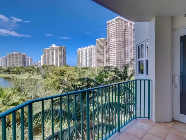 Продажа квартиры #512 - фото 7506484