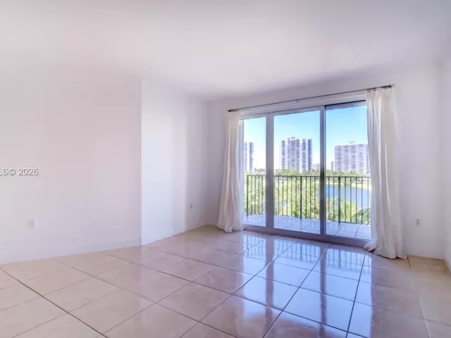 Продажа квартиры #512 - фото 7506490