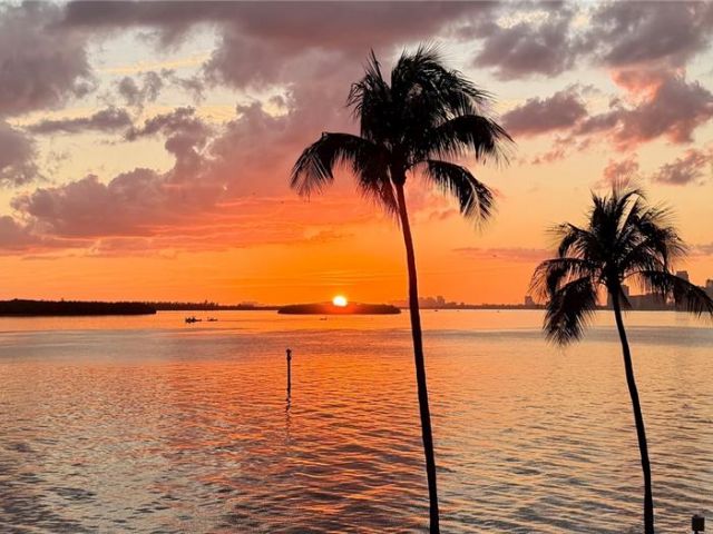 Продажа квартиры #5222 - фото 7516811