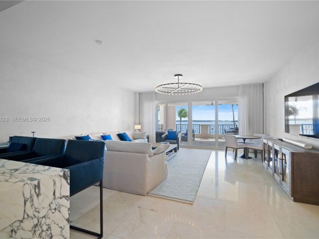 Продажа квартиры #5222 - фото 7516819