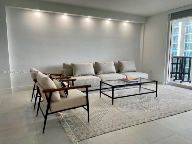 Квартира в аренду номер933 - фото 7507120