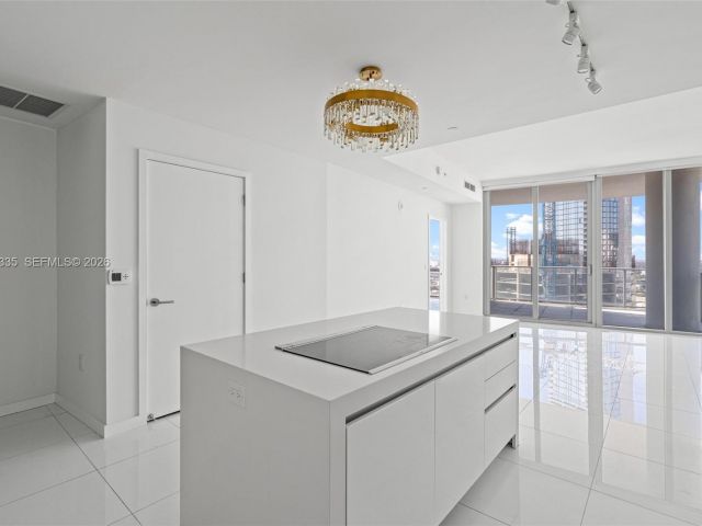 Продажа квартиры #2200 - фото 7487975