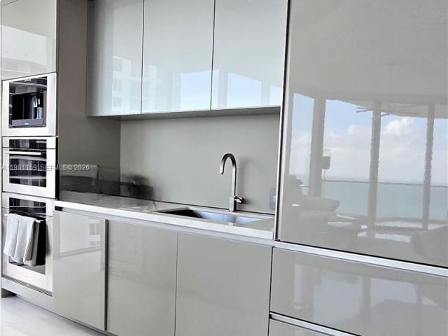 Продажа квартиры #2504 - фото 7495643