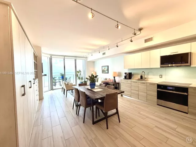 Продажа квартиры #3406 - фото 7509777