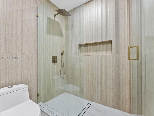 Дом в аренду по адресу 4144 Alton Rd - фото 7468542