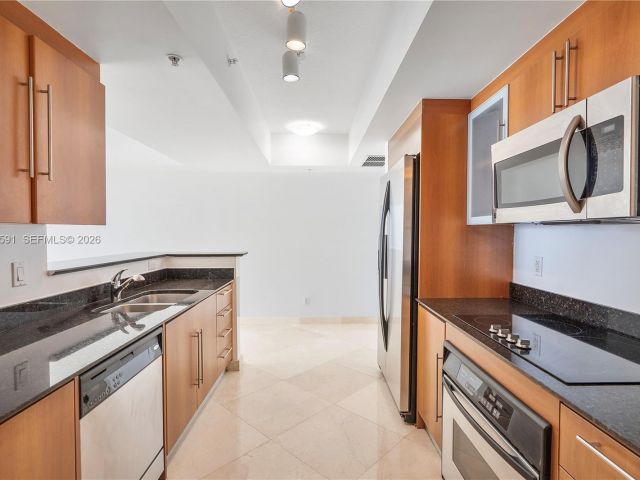 Продажа квартиры #3721 - фото 7487177